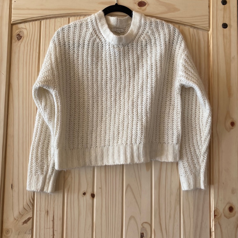 Crop top sweater
